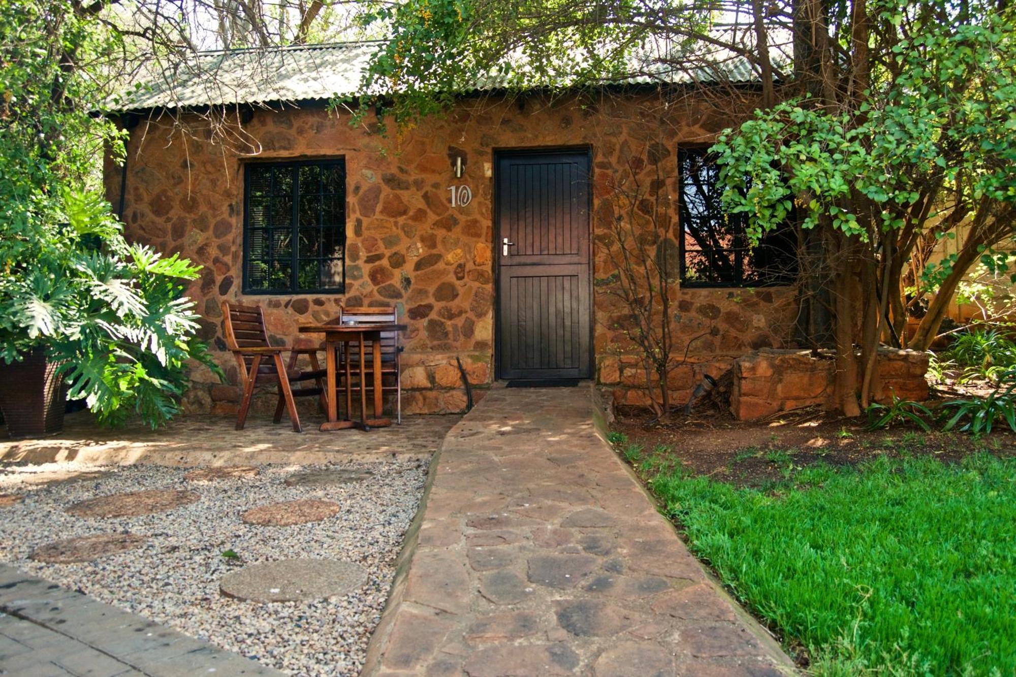 Khayamanzi Guesthouse Hartbeespoort Exterior photo